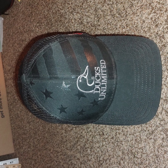Ducks Unlimited Mesh Trucker Snapback Hat Cap Black Out Stars & Stripes USA - Picture 1 of 8